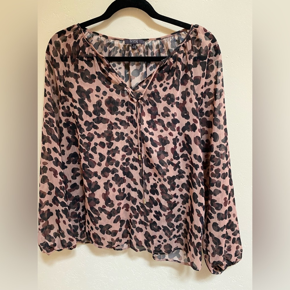 NYDJ leopard top with black cami - Size Small